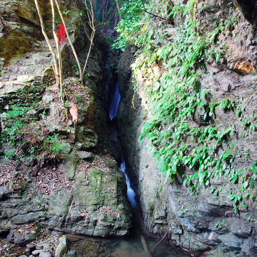 貫洞の滝